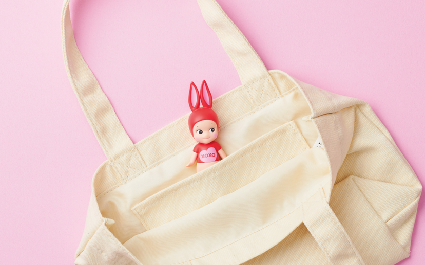 Kiss Kiss Tote P1